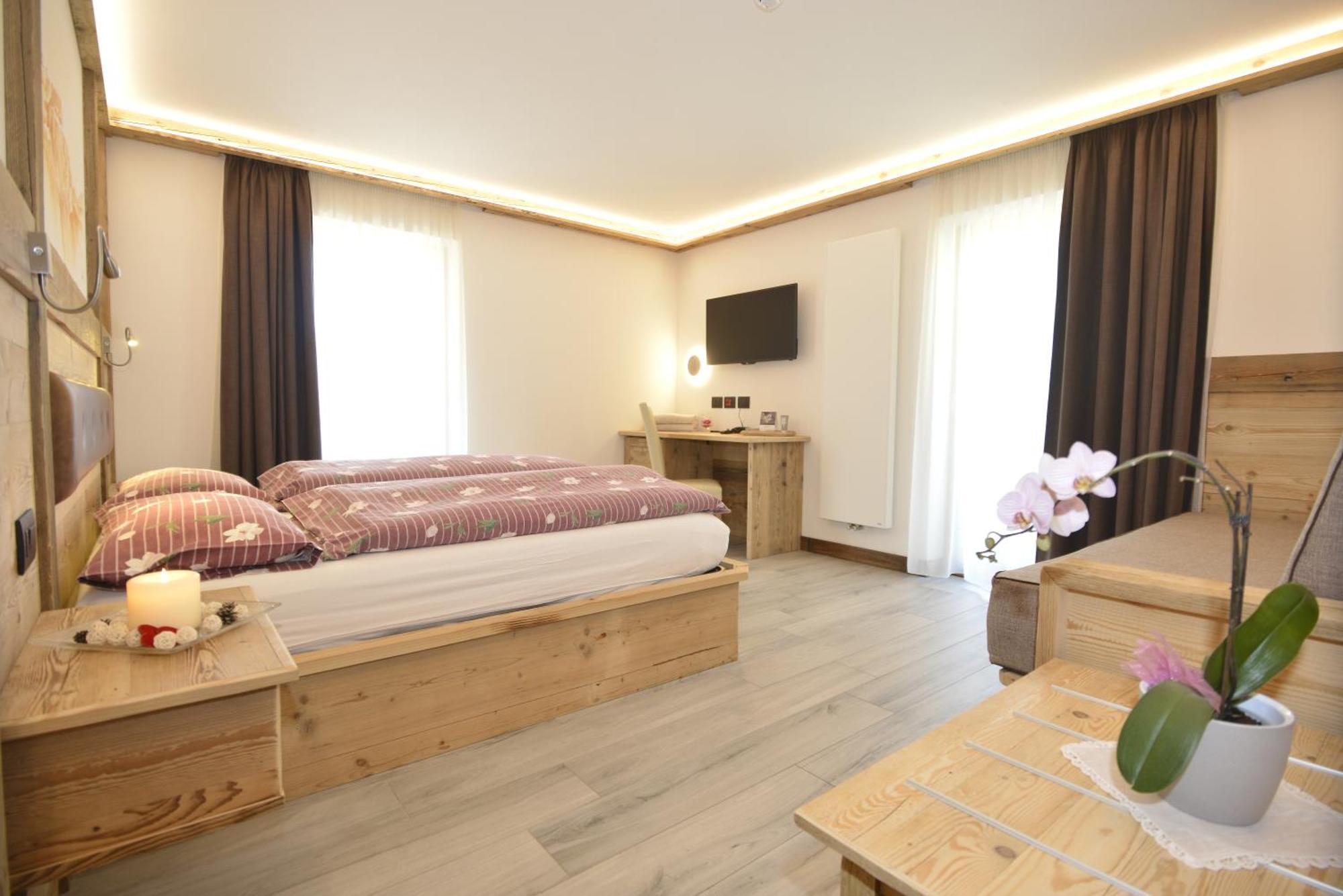 Wellness Hotel Dolomia Soraga Εξωτερικό φωτογραφία