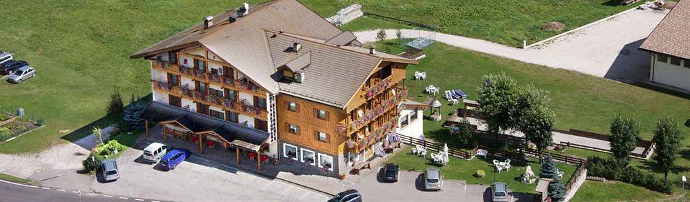 Wellness Hotel Dolomia Soraga Εξωτερικό φωτογραφία