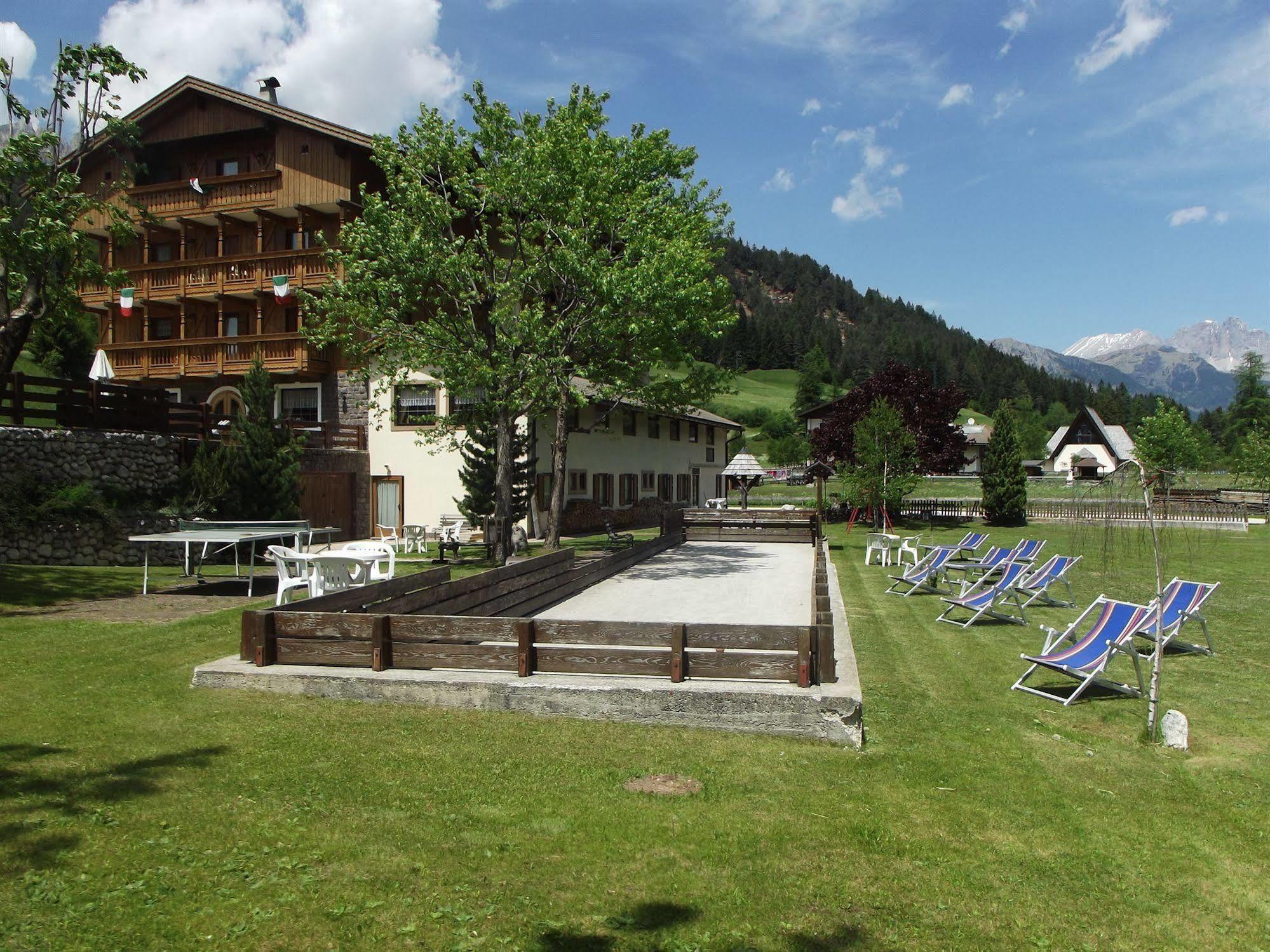 Wellness Hotel Dolomia Soraga Εξωτερικό φωτογραφία
